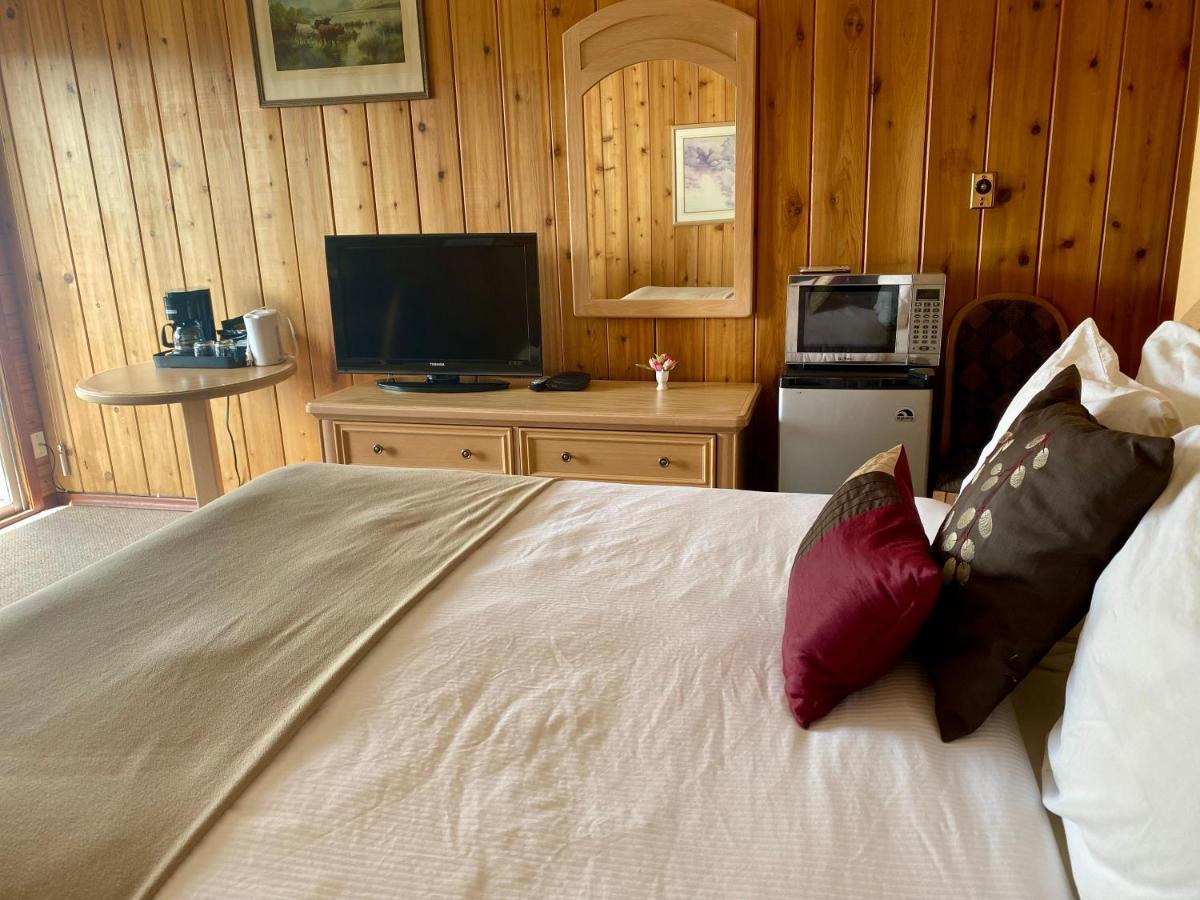 Motel Bo Radium Radium Hot Springs Εξωτερικό φωτογραφία