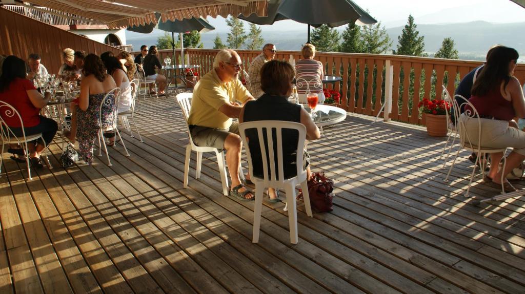 Motel Bo Radium Radium Hot Springs Εξωτερικό φωτογραφία