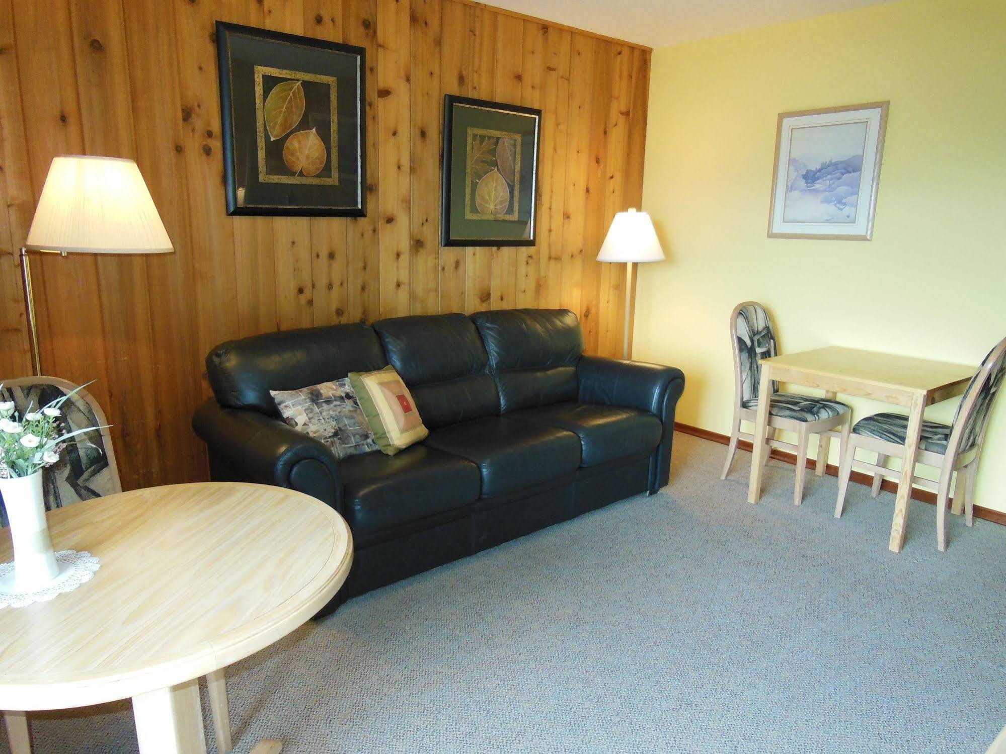 Motel Bo Radium Radium Hot Springs Εξωτερικό φωτογραφία